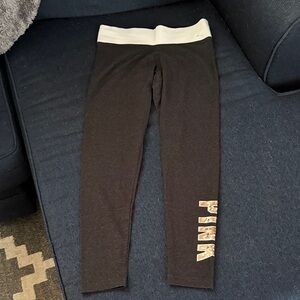 PINK Victoria's Secret Black and Cream Leggings/Yoga Pants